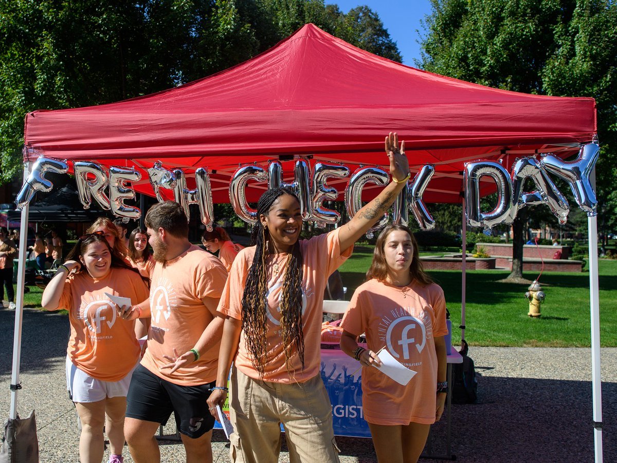 SpfldCollege's tweet photo. Yesterday, #SpringfieldCollege hosted its ninth annual Fresh Check Day💚 We're shining a light on mental health resources and coping strategies with interactive expo booths, free food, entertainment, and amazing prizes. #FreshCheckDay #MentalHealthAwareness https://t.co/hfClva3ilJ