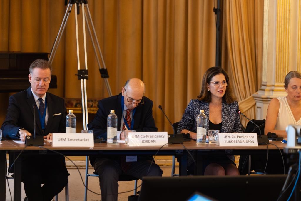 MariaCrisRusso's tweet photo. Discussing the three R&I Roadmaps on #Health , #RenewableEnergy, #Climate at today's Meeting of the @UfMSecretariat Regional Platform in R&I in BCN. #EUROMed 🌊🇪🇺 cooperation in #excellentresearch is fundamental for the next steps!
@EUScienceInnov @HorizonEU https://t.co/9EYoHLQ0aE