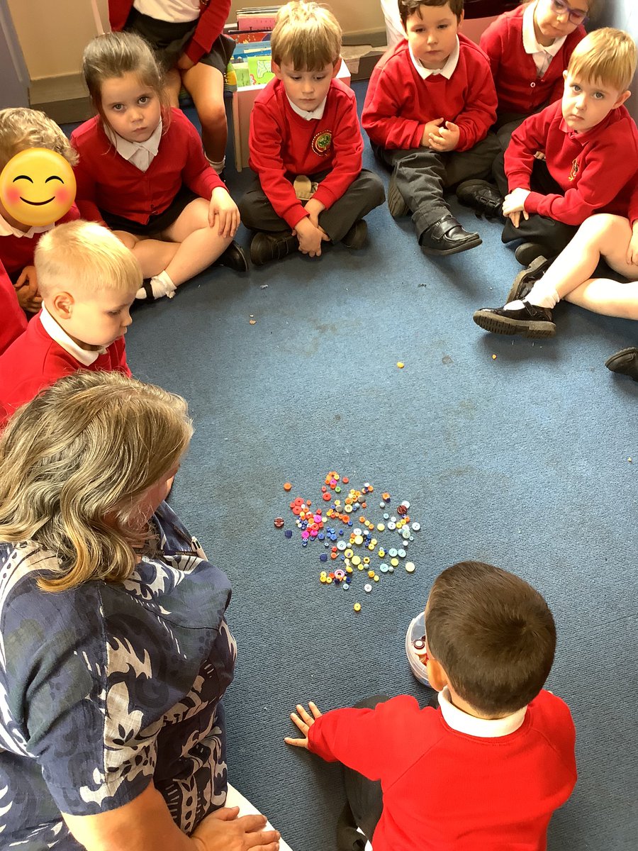 RECEPTIONOPS's tweet photo. In maths today we were counting and sorting buttons. We had to think of different rules to sort each time and explain our choices.#eyfsmaths #opsmaths https://t.co/b98IRX9PzN