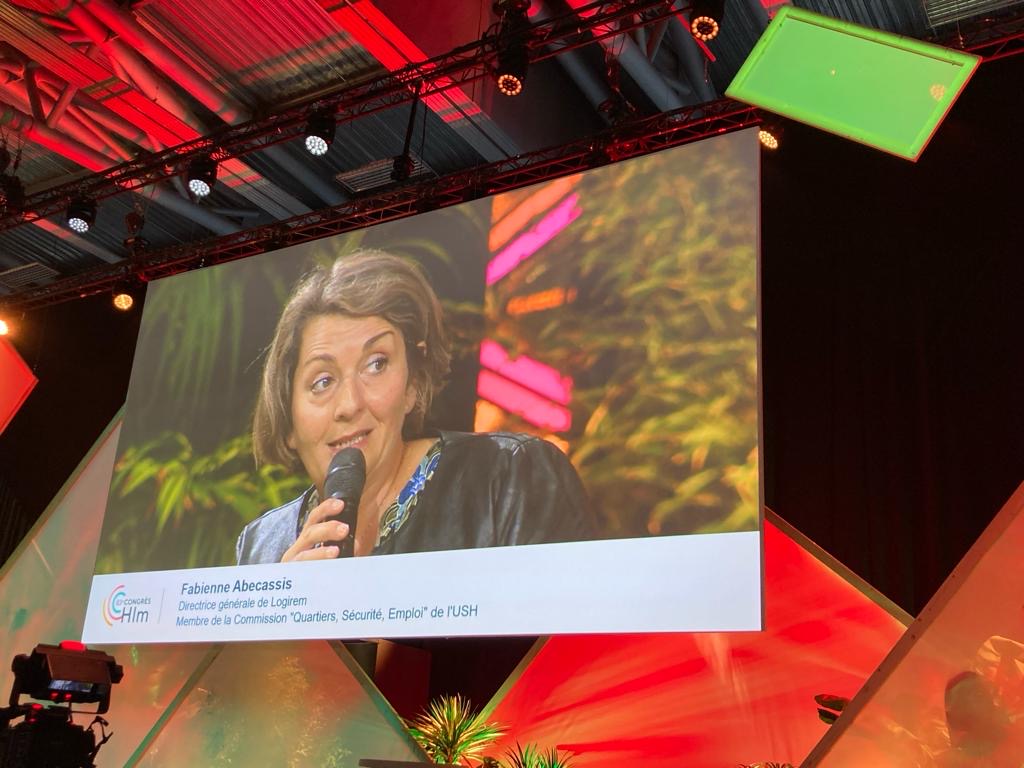 [#CongrèsHlm 📣]👉 “2003 - 2023, 20 ans de rénovation urbaine, quel bilan, quelles perspectives ?”
Fabienne ABECASSIS, Directrice Générale de Logirem intervient en plénière du #CongrèsHlm pour partager son expertise dans la rénovation urbaine à l’occasion des 20 ans de l’@ANRU.