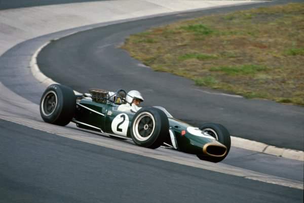 TheHardCompound's tweet image. 1/2

Remembering 1967 @F1 World Champion Denny Hulme, lost #onthisday in 1992 following a heart attack while driving his @BMW during the @Bathurst1000.

Denny entered 112 Grands Prix for @BrabhamOfficial &amp;amp; @McLarenF1 between 1965 &amp;amp; 1974...

#restinpeace #denny #f1 #McLaren #BMW