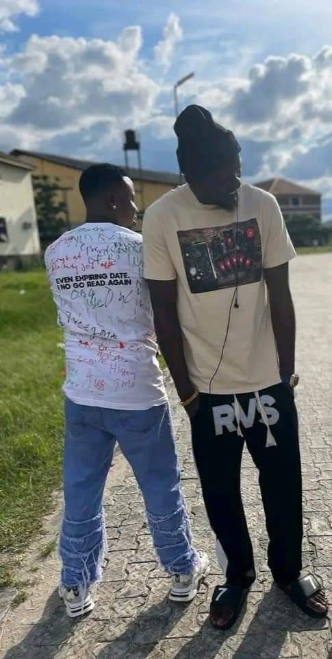 "Even expiry date, I no go read again" - Rivers State Student Says As He Signs Out From The University.

#phtwittercommunity