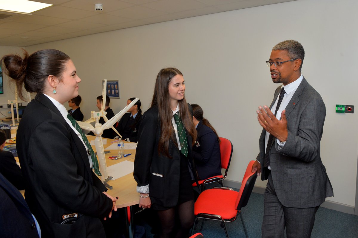 We had a fantastic morning launching the pilot of our brand-new Careers Wales Quality Award <a href="/garth_olwg/">Ysgol Garth Olwg</a>  with <a href="/vaughangething/">Vaughan Gething</a> 

The award will support 38 schools across Wales to develop high quality careers and work-related experiences.  For more info: rb.gy/zozty