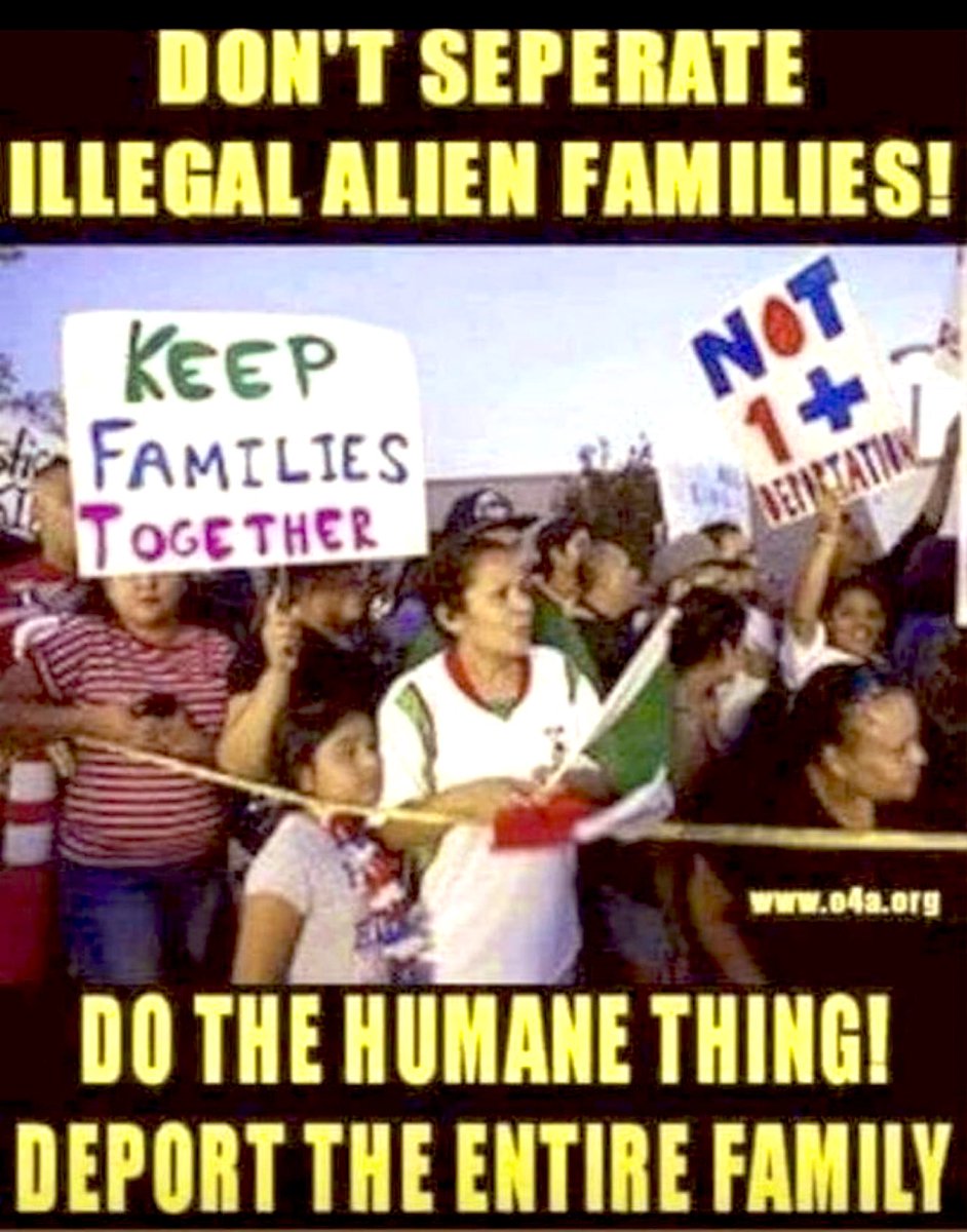 Families should stick together. 👋