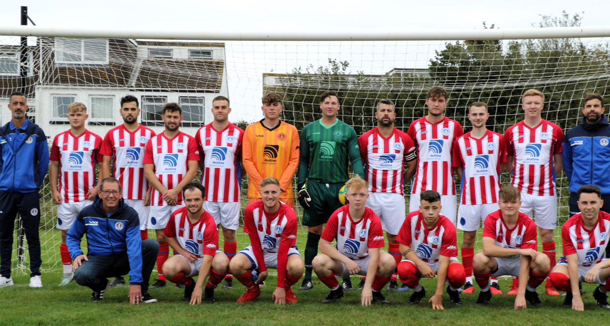 NewtonSpurs's tweet image. ⚽️🔵RESERVE TEAM PHOTO🔵⚽️

Your 2023/24 Newton Abbot Spurs Reserve team squad photo sporting the fantastic new away kit! 

Kits sponsored kindly by @HotlineFencing 

We thank sponsors and fans for their continued support 🫡

#Newtonabbotisblue #wearejustsomeoftheboys #COYS💙