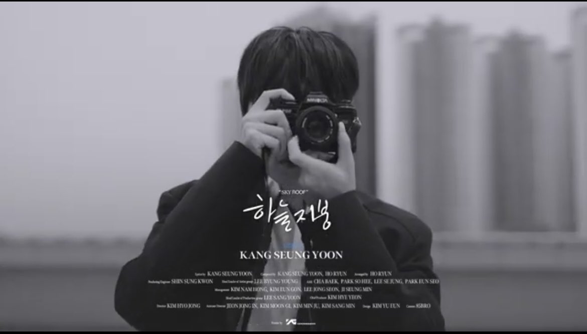 Lemmeseeyoon's tweet photo. น้องยุนน่ารักมาก เค้าเชื่อในเลข4 มากๆ ขนาดแคปชั่นยังเป็น 🎁4🫵🏻 present for you แล้วอินซอไปขอบคุณน้องยุนสำหรับของขวัญสุดเซอร์ไพรส์นี้เต็มเลย มีคนบอกว่าน้องเป็นลีดเดอร์ที่คิดอะไรรอบคอบมาก ก้อจิง ถึงจะเข้ากรมไป แต่คิด วางแผนไว้หมดแล้วนะ จะปล่อยอะไรออกมาวันไหน อินซอจะได้ไม่เหงา รัก💙 https://t.co/QV2559tk39