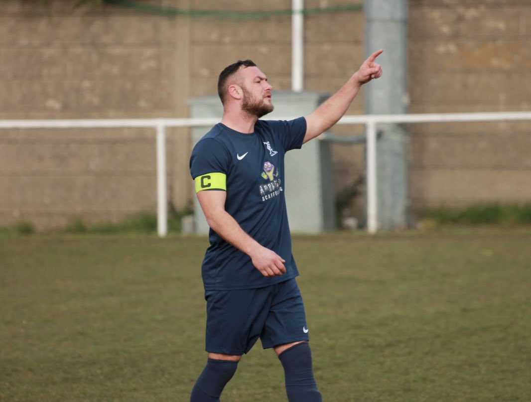 Horley Town FC tweet media