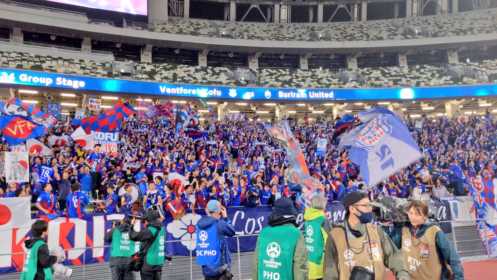 vfk_official's tweet photo. 𝘼𝙁𝘾 𝙘𝙝𝙖𝙢𝙥𝙞𝙤𝙣𝙨 𝙡𝙚𝙖𝙜𝙪𝙚 ���𝟬𝟮𝟯/𝟮𝟰 
#ヴァンフォーレ甲府
#VENTFORETKOFU 
vs. #ブリーラム・ユナイテッド

◥◣ 𝙁𝙐𝙇𝙇 𝙏𝙄𝙈𝙀◢◤
甲府 1-0 ブリーラム・ユナイテッド

得点者: #長谷川元希 選手

歴史的勝利👏👏👏✨✨✨🔥🔥🔥

#vfk #ACL #buriram https://t.co/8Wo1g2R3Mu