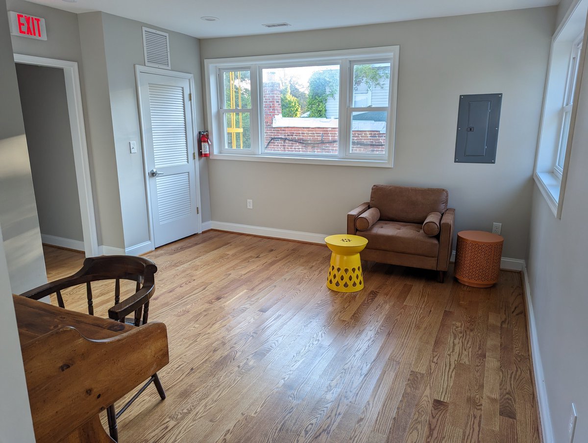 DYK: Cool Coffee has an upstairs space *and* they are open to hosting community events! 

☕😎☕😎☕

#Brookland #Ward5 #ANC5B #ANC5B02