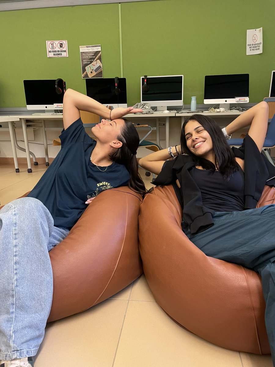 jannabadr1's tweet image. And that’s a wrap on our tour of questions! We really enjoyed finding out new things and interacting with new people. We hope you enjoyed the updates as much as we did :) 

- Salma &amp;amp; Janna.

#JRMC2202 #JRLweb