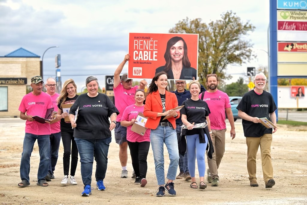 CUPEMB's tweet image. We had an amazing crew of dedicated CUPE VOTES volunteers this #mbelection, devoting their evenings and weekends to electing a progressive @mbndp government that respects and listens to frontline workers. Congrats to @WabKinew and all the NDP candidates on a race well run! 🎉