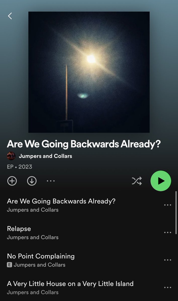 JumpersCollars's tweet image. Our new EP is out now!!! You should 10000% go and listen to it. The NME are calling it the greatest ever thing since our last release 🥵