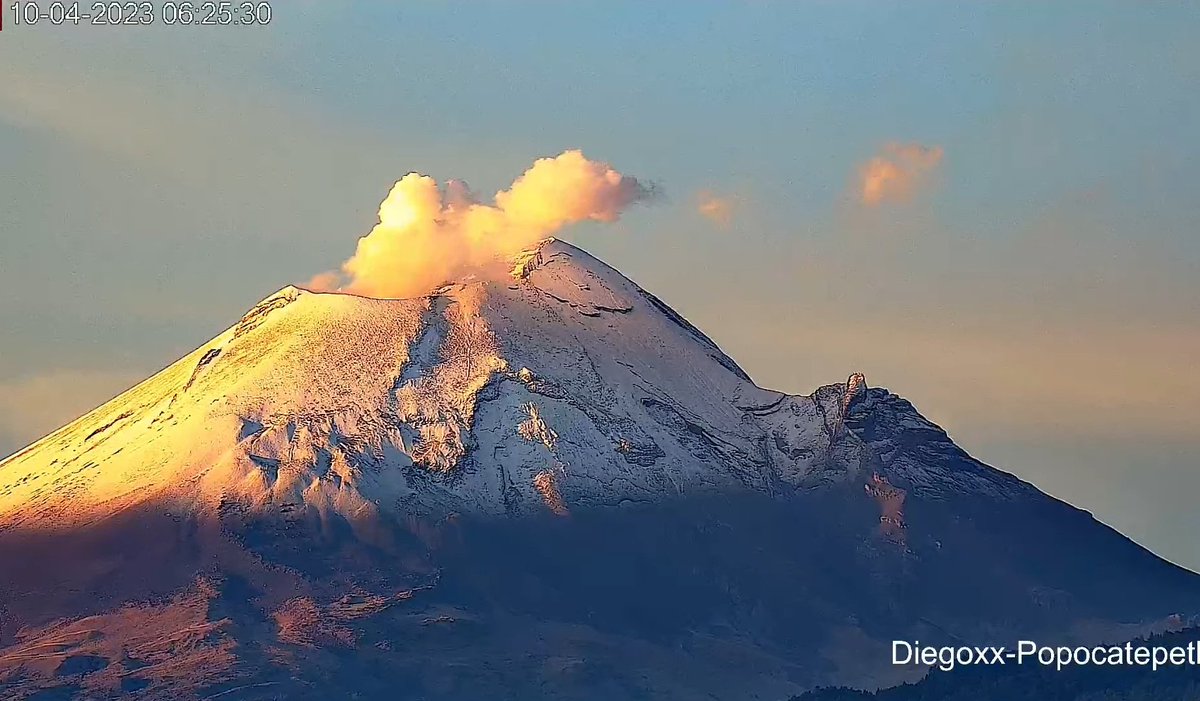 Diegoxx_YT's tweet photo. Asi amanece el #Volcan #Popocatépetl con estas impresionantes postales 😍
Cámara en vivo:
https://t.co/DSwLSFnLxi https://t.co/K70ZjAmm9p