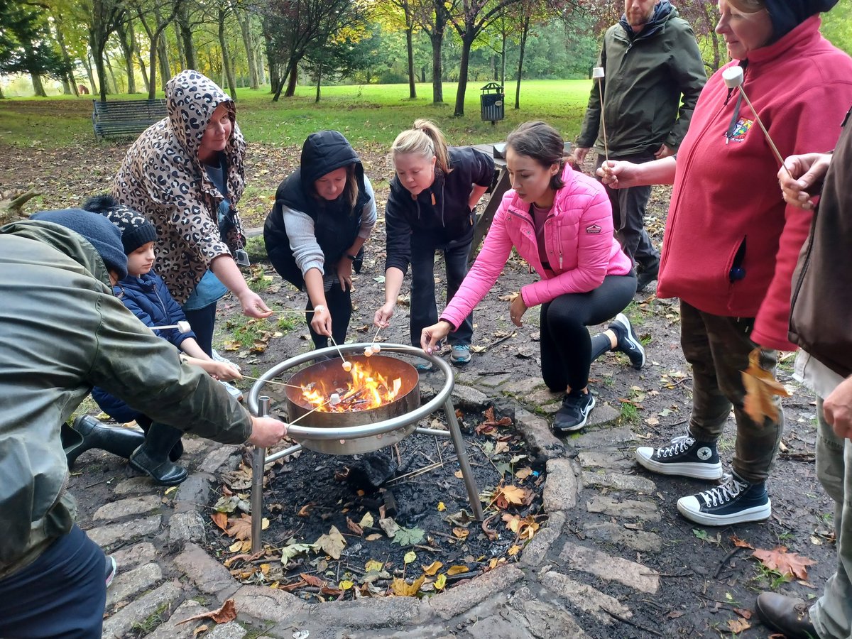 Good to be working with teachers again for second #GoWildNA session @EglintonPark last night. Kennings, stories and safe fire making (with marshmallows of course!) Thanks for coming along and joining in. See you in spring for part 3! #getoutside @NAC_STEM @North_Ayrshire