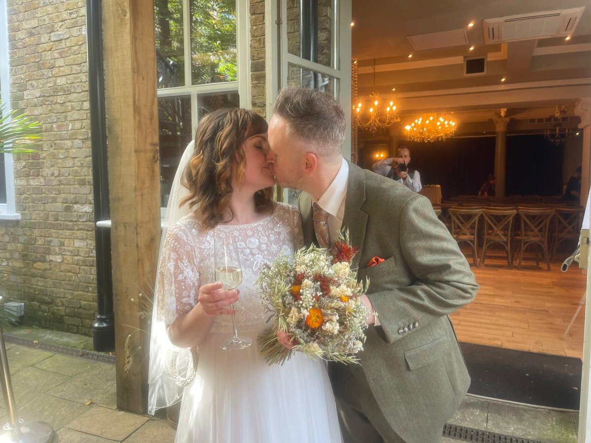 Rob Young tweet media