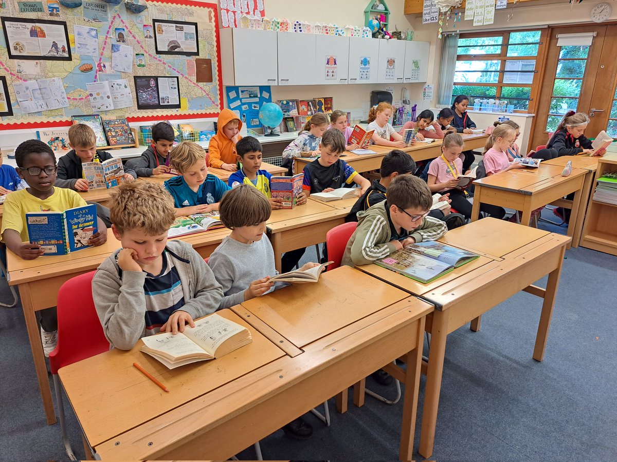BablakeJunior's tweet photo. Reading for pleasure is a valuable life skill and, as demonstrated by national SATS outcomes, a difficulty for many children. So proud of our initiative to give 20 minutes of quiet, 4 days a week, so our children develop this strength. #BablakeSkills #ReflectiveOnThePresent https://t.co/AvKwk4CLVK