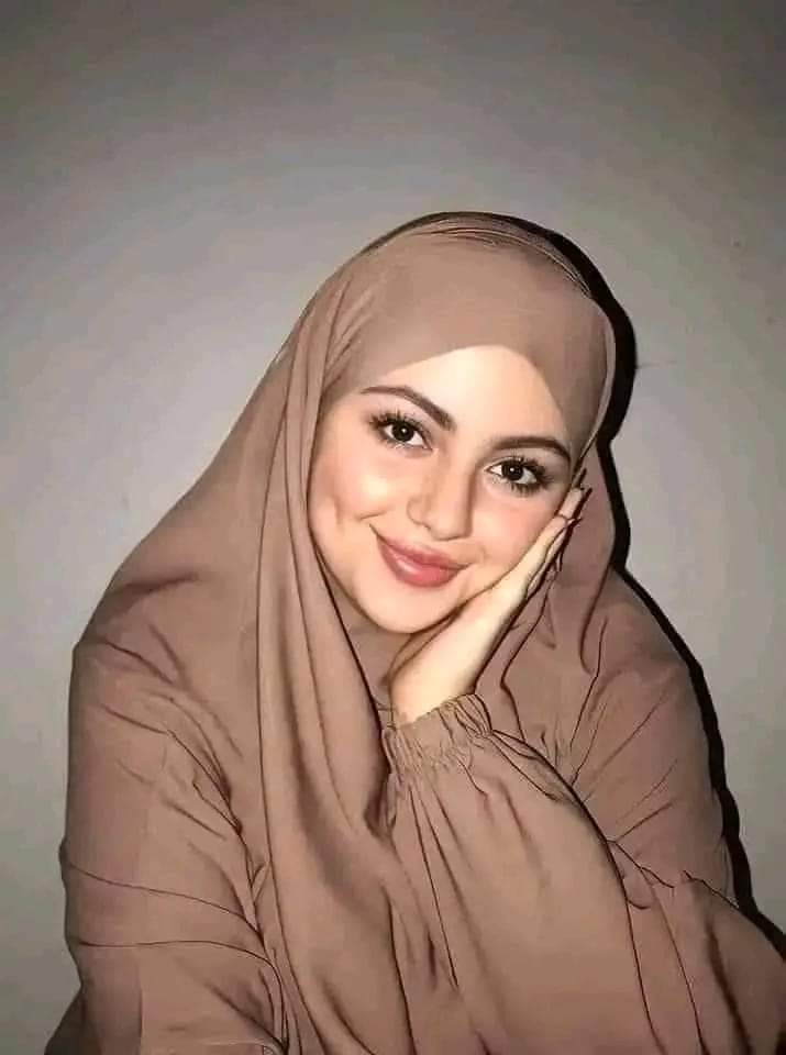 ناس روحت من #العمل وناس روحت من #الكلية وناس روحت من #المدرسه

وانت من وين #روحت 🙂