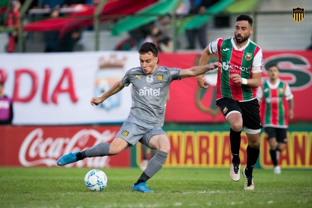 Buysan's tweet photo. ⚽️ Por la 5ta fecha @maldosad ante @OficialCAP se deberá jugar fuera del Campus de Maldonado.  

➡️ Las opciones para el sábado 14 serían el Mario Sobrero de Rocha, Estadio Artigas de Paysandú o el Parque Viera. 
➡️ Se resuelve entre hoy o mañana. 

📻 100% Deporte. https://t.co/59eR9zLjjg