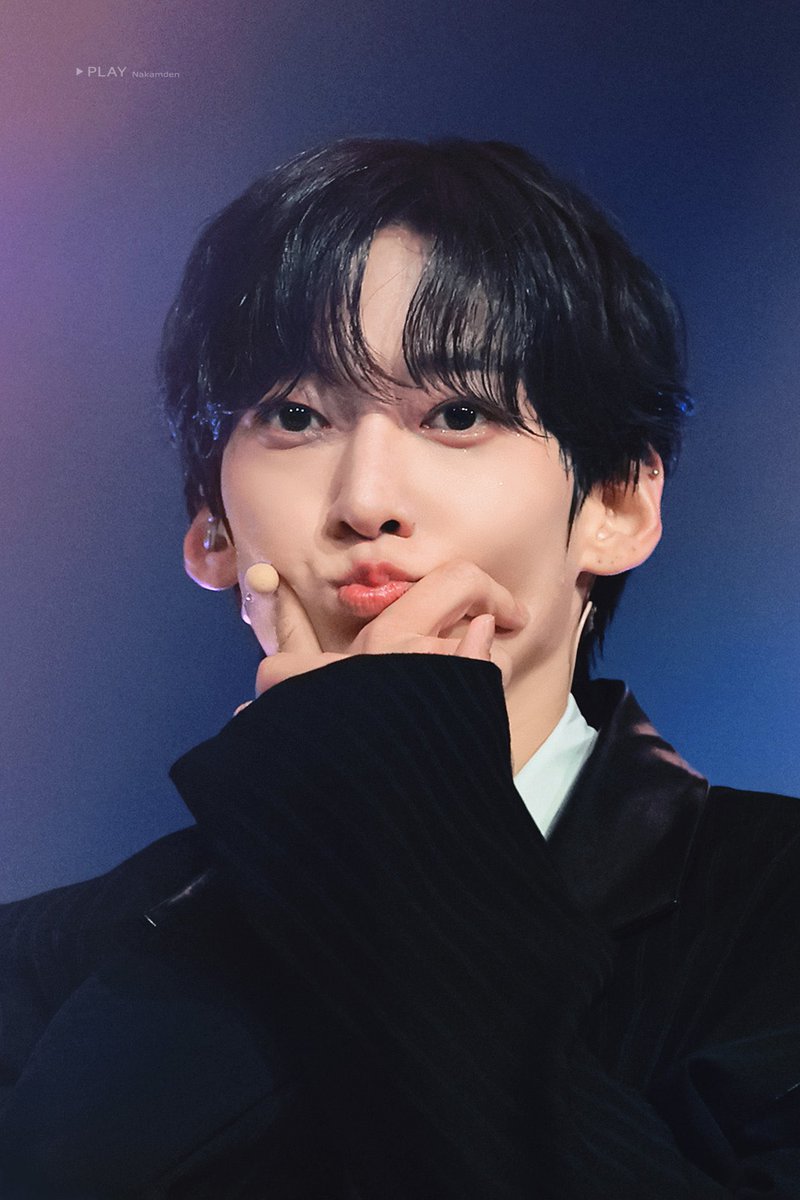 zhongbum's tweet photo. 캠드니의 애굣살에 정말 파묻히고싶을따름
보고싶퍼 https://t.co/6eggf2Y24g