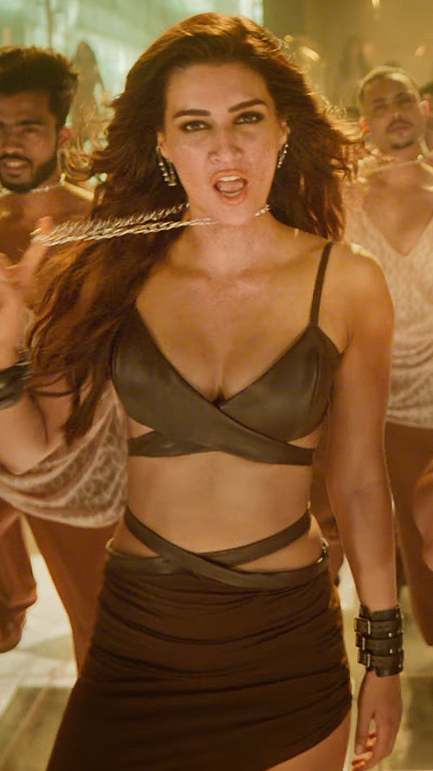 F7mLvvIbAAA03UJ?format=jpg&name=4096x409