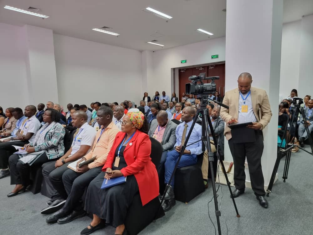neppy's tweet photo. Mmama ni Mfumo unatumika kuwaunganisha wanawake kwenye sehemu za vijiji kupata usafiri kwa haraka pale wanapokuwa na shida ama kukaribia kujifungua.
#mmama #tanzaniahealthsummit https://t.co/lzbo0YVDjM