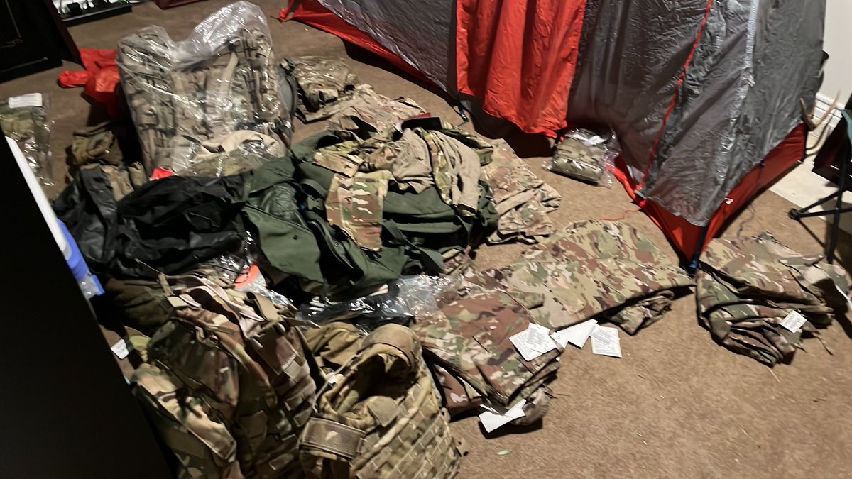 Type_I_Targetng's tweet photo. Over the next 4.5 months I will spend about 2.5 months in the field, 2 will be at NTC. 
“but corps doesn’t go to the field.” Outta here with that trash. Get mobile, get agile, get lethal.
We must learn how to do our job from a HMWWV with radios and a map board. #FAFOtargeting https://t.co/Kl3qL4bSiF