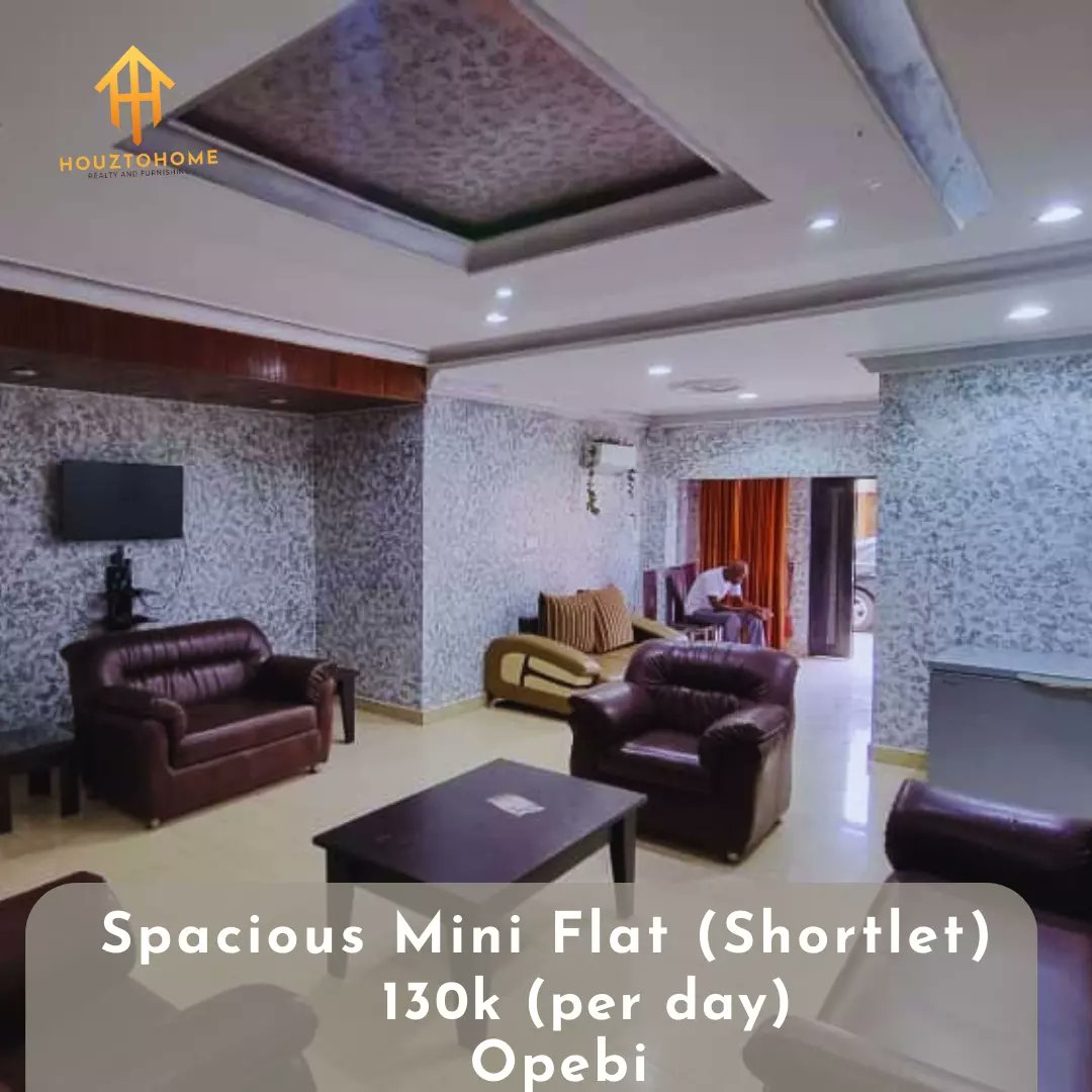 HouzToHome's tweet photo. A spacious mini flat (short let)

📍Location : Opebi
💰 Price : 130k (per day)

A MULTI PURPOSE HALL WITH ROOM, KITCHEN, BATHROOM AND PARTY EVENT.

For Inspection and further Info:
☎Call/WhatsApp: 08090200019
📧 info@houztohome.com.ng

@houztohome #luxury #shortlet #ikeja https://t.co/xCcqYfrnvE