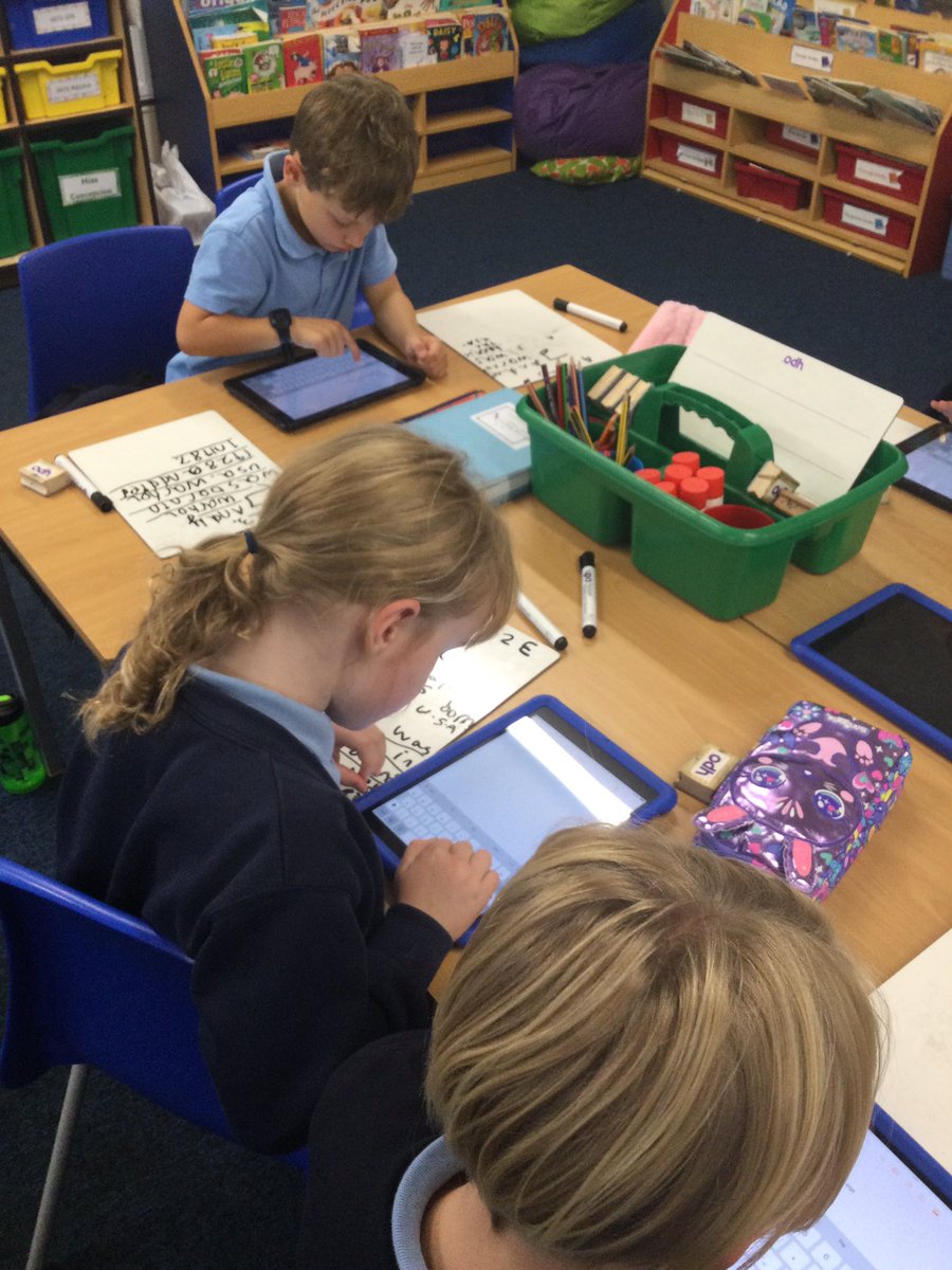 CCCRPrimary's tweet photo. Year 2 have been practicing their typing skills in Computing this afternoon. Some speedy typing fingers here ⌨️💨#cccry2 #cccrcomputing https://t.co/lY2MH2KLtK