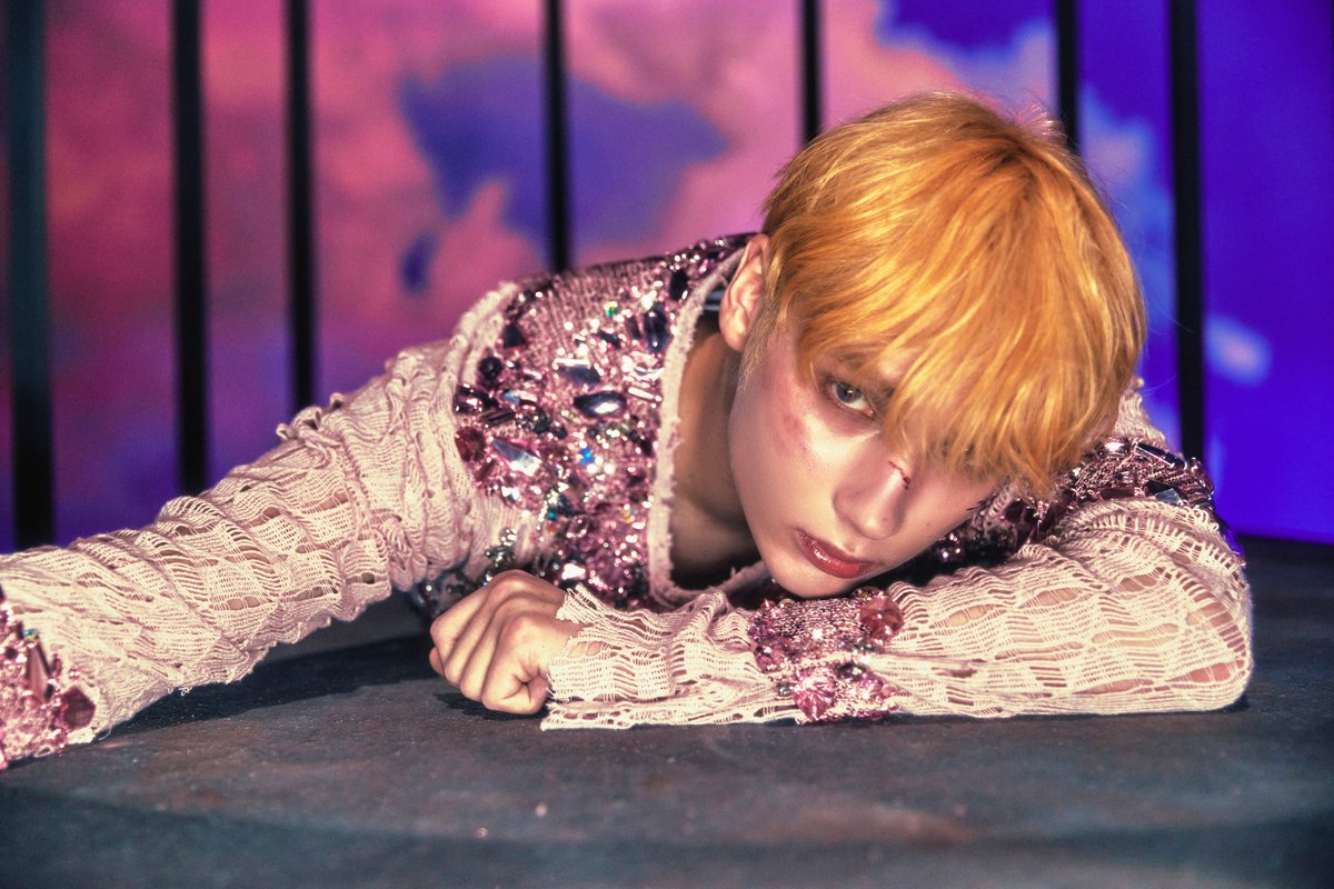 EYESONTXT_TH's tweet photo. PHOTO🦖📸 | 030923

The Name Chapter: FREEFALL - Concept Photo 'GRAVITY' - #휴닝카이 (#HUENINGKAI)
💙 https://t.co/ajDQWuK13G 

#TXT_GRAVITY
TXT GRAVITY CONCEPT PHOTO
#GravityPull #FREEFALL
#TOMORROW_X_TOGETHER
@TXT_members @TXT_bighit https://t.co/VuePaOYcWf