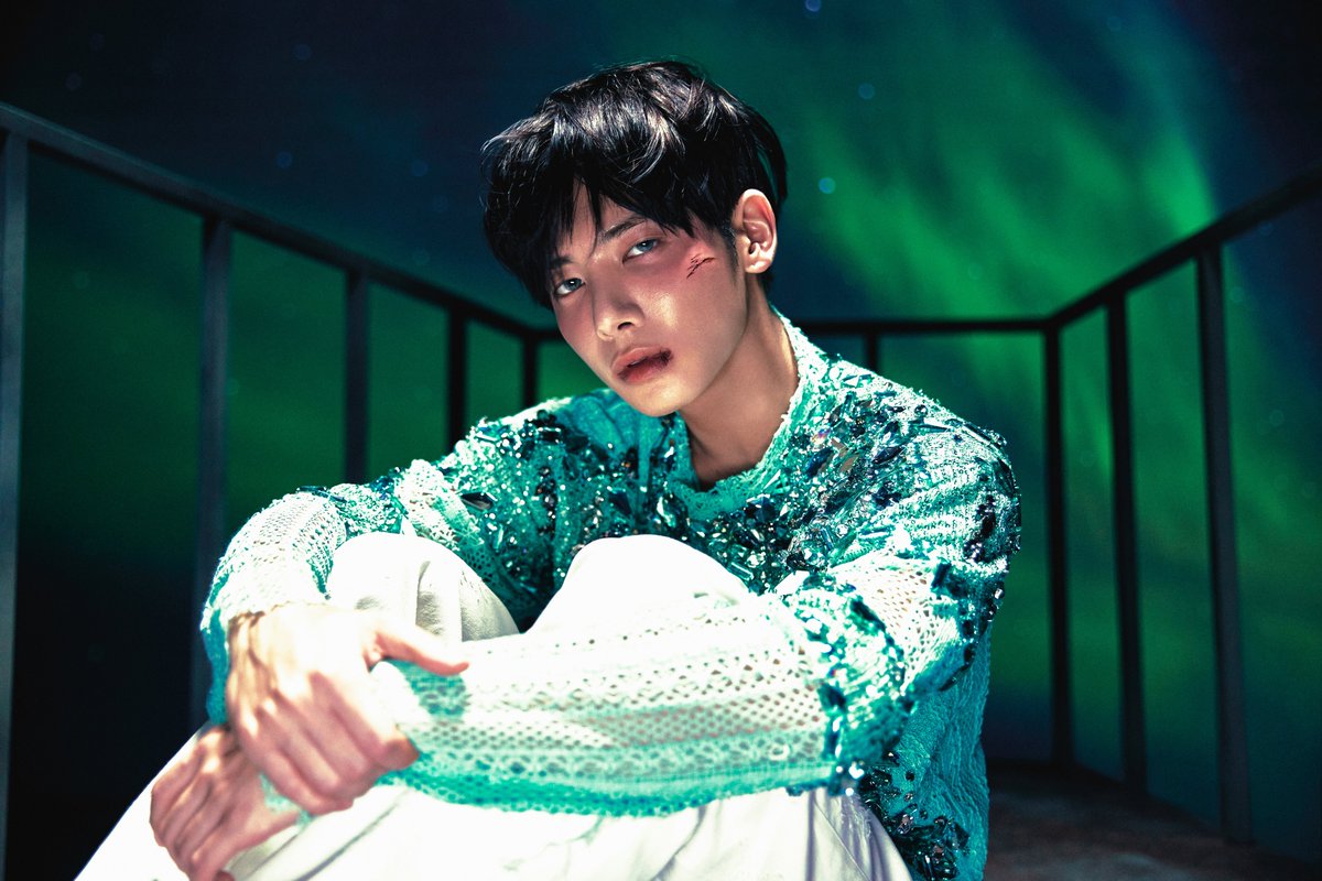 EYESONTXT_TH's tweet photo. PHOTO���📸 | 030923

The Name Chapter: FREEFALL - Concept Photo 'GRAVITY' - #태현 (#TAEHYUN)
💙 https://t.co/ajDQWuK13G 

#TXT_GRAVITY
TXT GRAVITY CONCEPT PHOTO
#GravityPull #FREEFALL
#TOMORROW_X_TOGETHER
@TXT_members @TXT_bighit https://t.co/wXUVAAchow