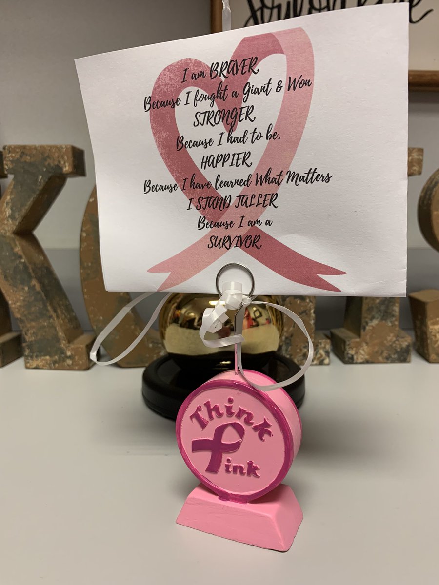 berger_fun's tweet photo. Grateful to come back to my office looking like this!!! I am so blessed to work with these amazing people! #cancerfree #firstdayback https://t.co/M6oAIHEMRi