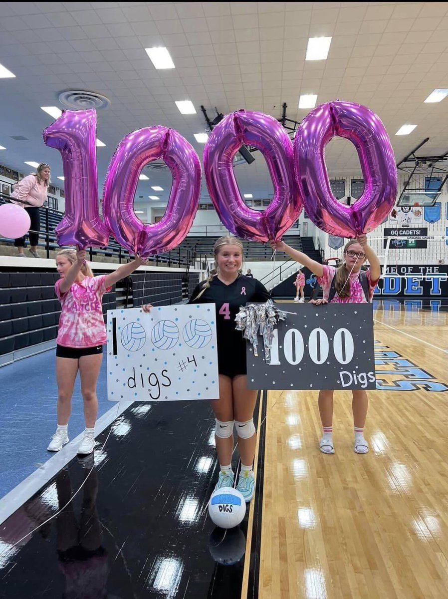 circlecityvbc's tweet photo. Congratulations to @averylittrellvb for reaching her 1000th career dig last night! We are so proud of you, Avery! 🔥🤩 #CircleProud https://t.co/knRX8veMoR
