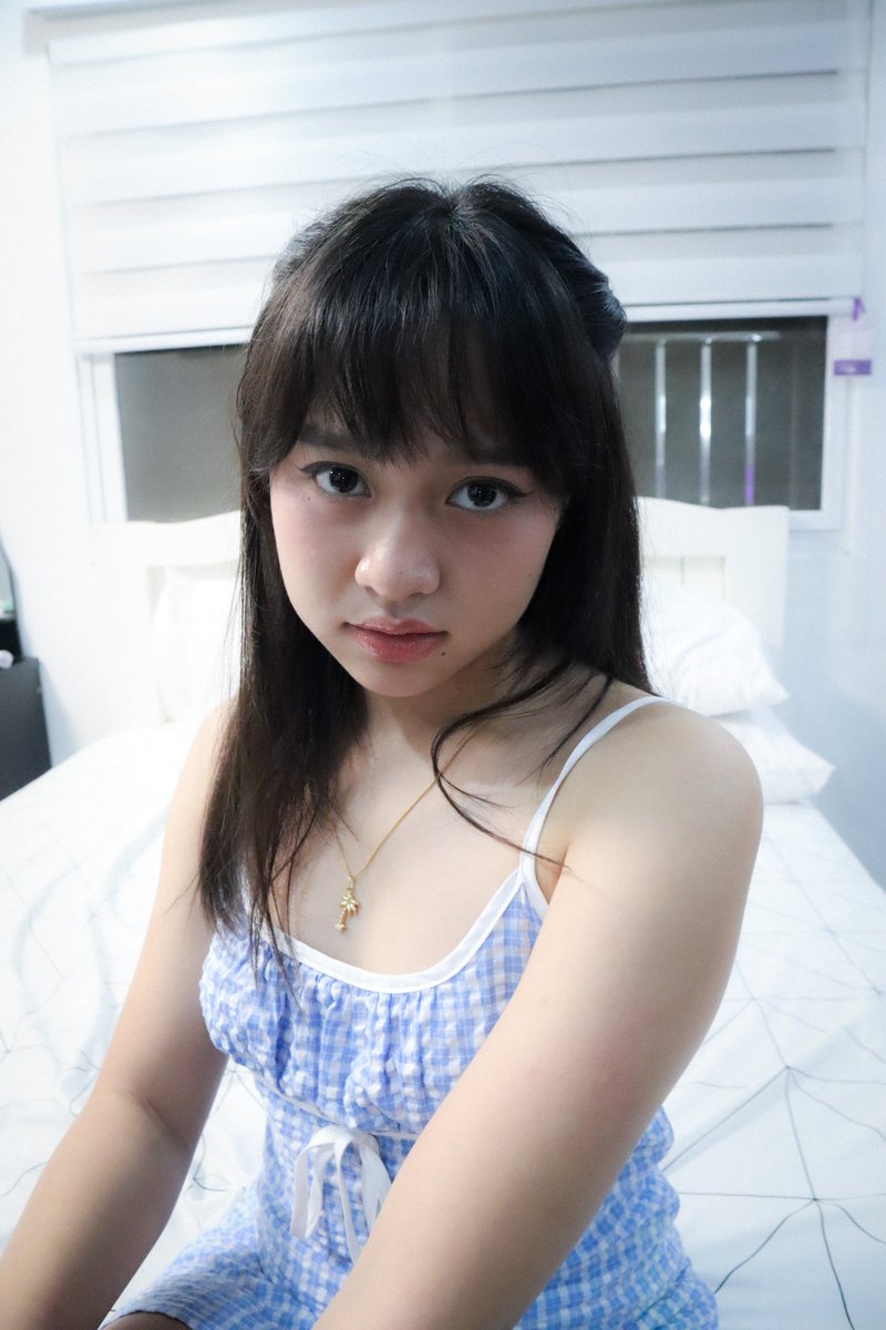 rvnfth's tweet photo. live now on @PartiLive😙 playing League tonightttt https://t.co/B89z3ozT8M https://t.co/ofGYARSU5x