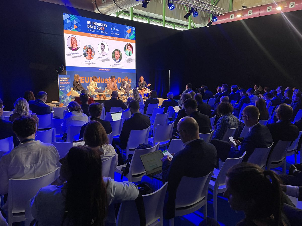 HartmanRadova's tweet photo. Honored to be part of @EU_EESC delegation➕represent #employers at #EUIndustryDays🙌🏻

Now discussing how to reach #resilient, #sustainable, responsible #supplychain for #rawmaterial while ensuring #competitive #industry🤝🏻

⏰#EU must move from plans&amp;proposals to action&amp;incentives https://t.co/JnAKPmHZV5