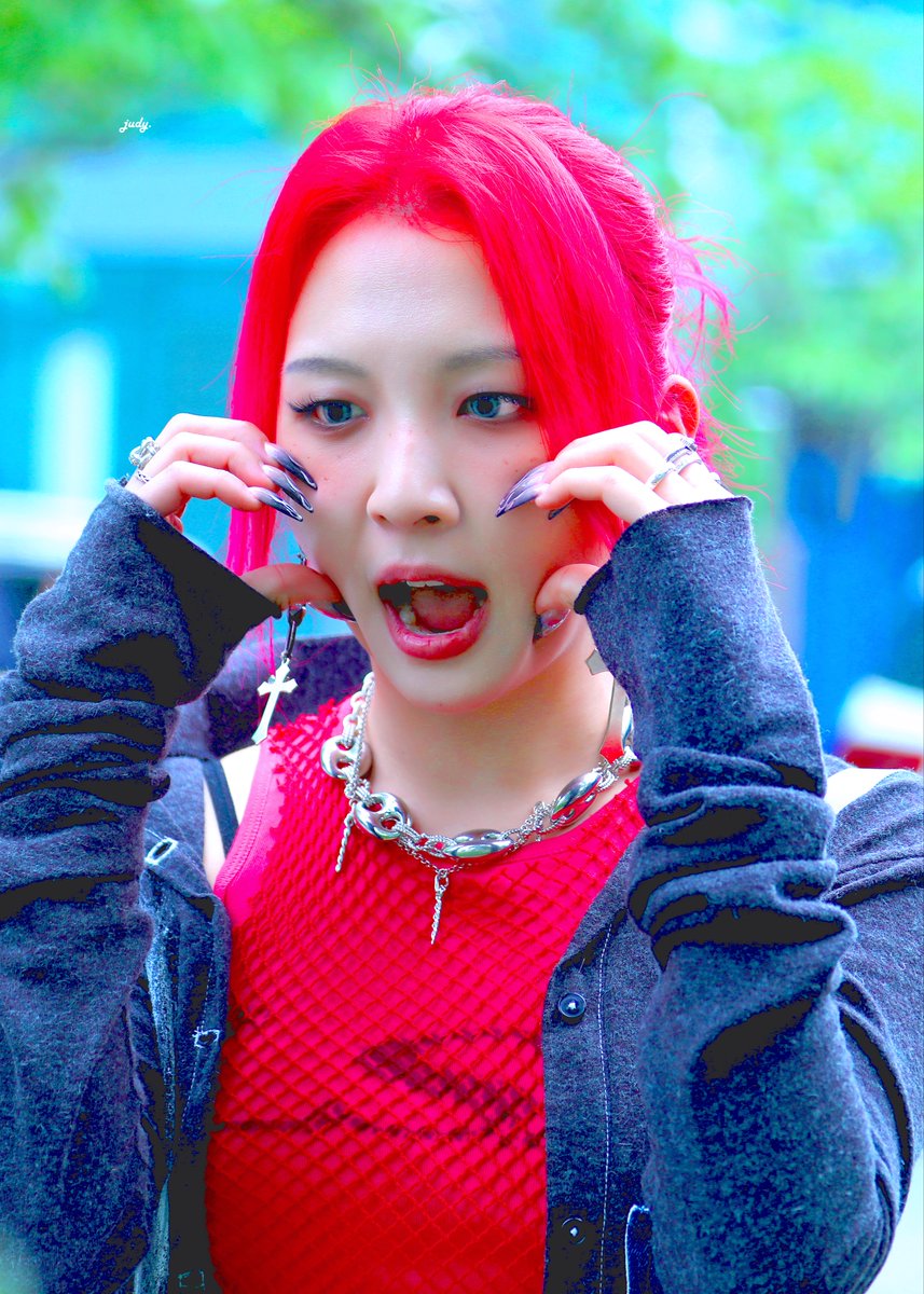 바부야생일축하해 ˃ᴗ˂❣️

#KARD #JIWOO #전지우
#HAPPY_JIWOO_DAY