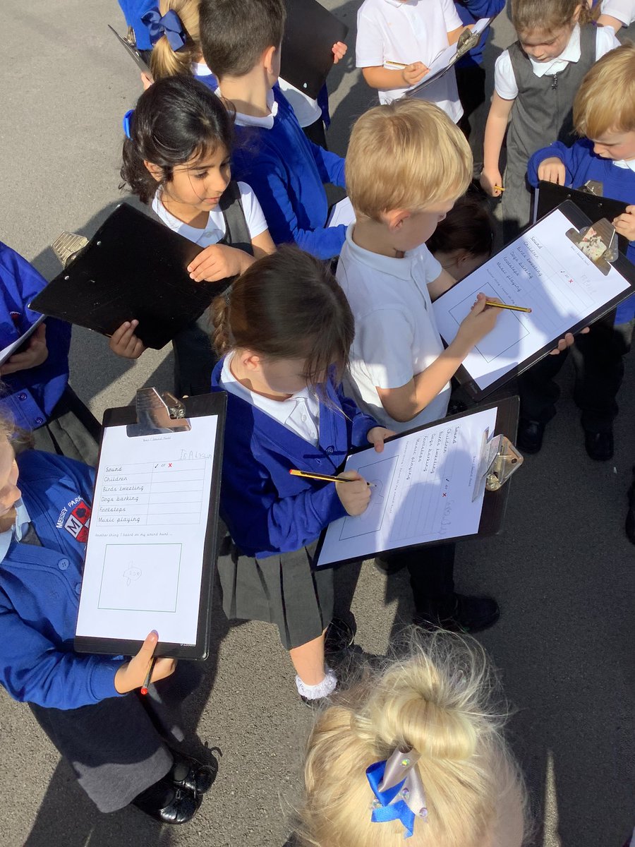 MPPS_Wirral's tweet photo. What can you hear?
Using our knowledge of the senses, Year 1 embarked on a sound hunt around school. We heard lots of interesting things, but especially lots of children!
#MPPSScience #the5senses #soundhunt https://t.co/RwtOTdSipI