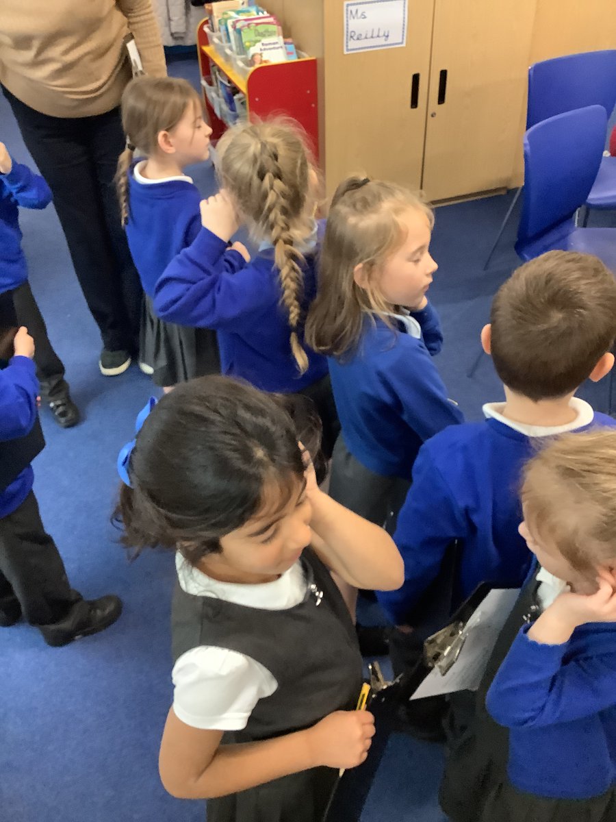 MPPS_Wirral's tweet photo. What can you hear?
Using our knowledge of the senses, Year 1 embarked on a sound hunt around school. We heard lots of interesting things, but especially lots of children!
#MPPSScience #the5senses #soundhunt https://t.co/RwtOTdSipI