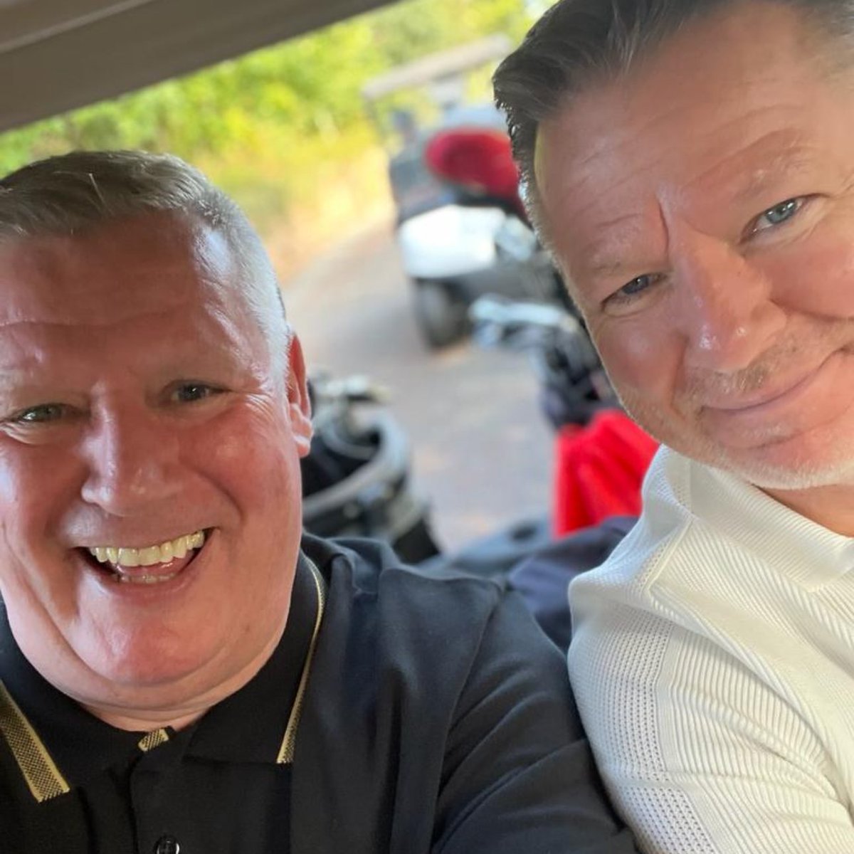 ProtiveSecurity's tweet image. Protive Security had a fantastic day with JCL insurance for a Charity Golf Day at Carden Park with our team, along side with Gavin &amp;amp; Graham from G Force Communications. #Protive #Security #Charity #Awarenesss