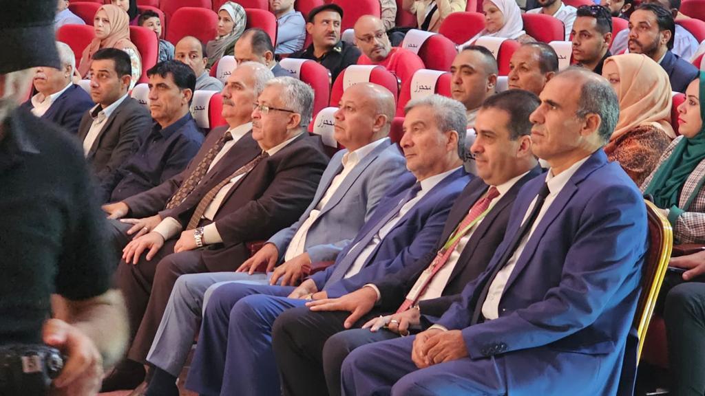 plord_ps's tweet photo. خلال احتفال نظمته النقابة بمناسبة يوم التضامن مع الصحفي الفلسطيني
ابو هولي : ندعو الى ورشة عمل مع النقابة والقطاع الخاص لحل قضايا الصحفيين وخريجي الاعلام
// التفاصيل // https://t.co/CIKHvPHRD3 https://t.co/DZu2YpkgzA