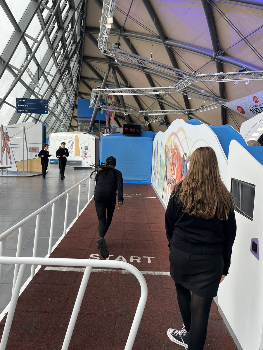 Mrs Mulholland tweet media