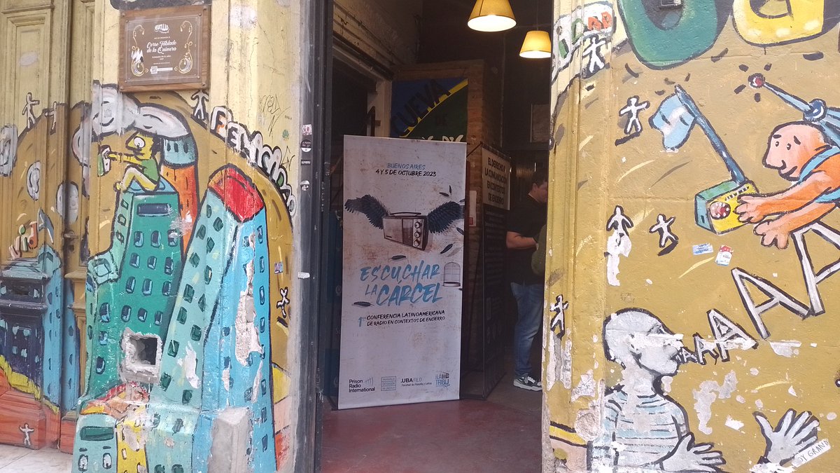 🎧✊ ESCUCHAR LA CÁRCEL 🎧✊
1° Conferencia Latinoamericana de radio en contextos  de encierro 
¡Ya empieza! 

SEGUÍ EL STREAMING EN VIVO ACÁ: 
🔴👉youtube.com/live/RtDf0vAbk…