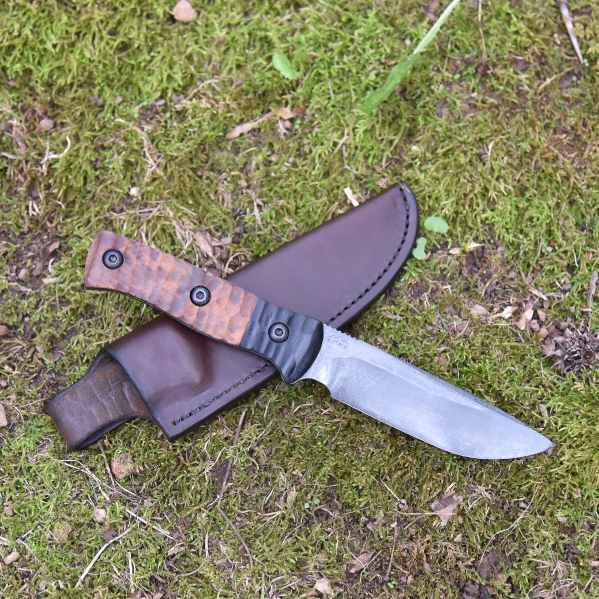 stackblades tweet picture