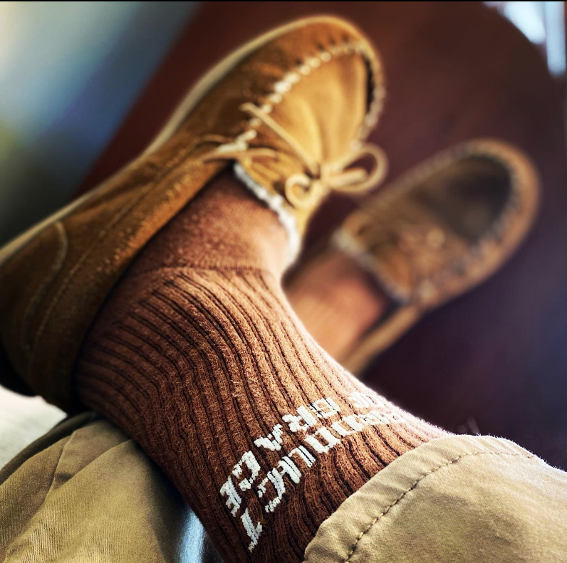 MyPillowUSA's tweet image. Save $90 and stay cozy in style with MySlippers! Get your pair now for just $49.98 using promo code R77! #MySlippers #SlipperSale #StepIntoComfort #Sale #Savings #PromoCode mypillow.com/r77