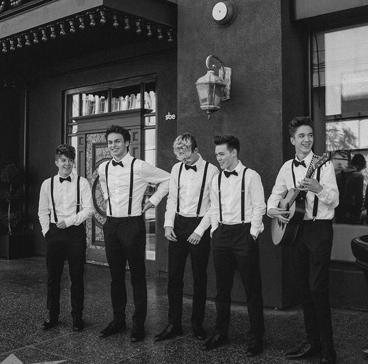 ChicagoSeavey's tweet photo. The boys.                The men https://t.co/CY1qaK0cHx