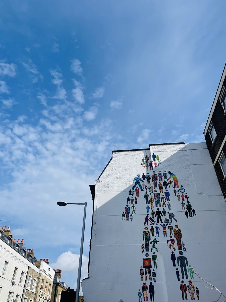 AlisonNWLChamp's tweet photo. Bit of blue sky thinking essential when it comes to putting meaning into "meaningful engagement" in women's health research! 🌈💙🌈#DiaryOfaDoctorate #VoicesOfWomen #CommunityEngagement #BiaProject #ArtsAndHealth
@GeorgeInstUK
@TheBridgeW12
@ImperialCharity
@ImperialMDR
@PhDVoice https://t.co/0LIY53V9Kx