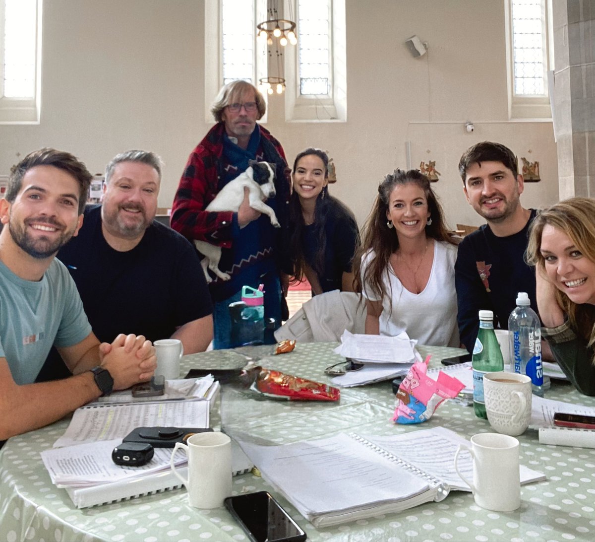 Monica_Soprano's tweet photo. Team Benetrice 🤍 love this gang already @Midwalesopera https://t.co/q0jFFEbZav