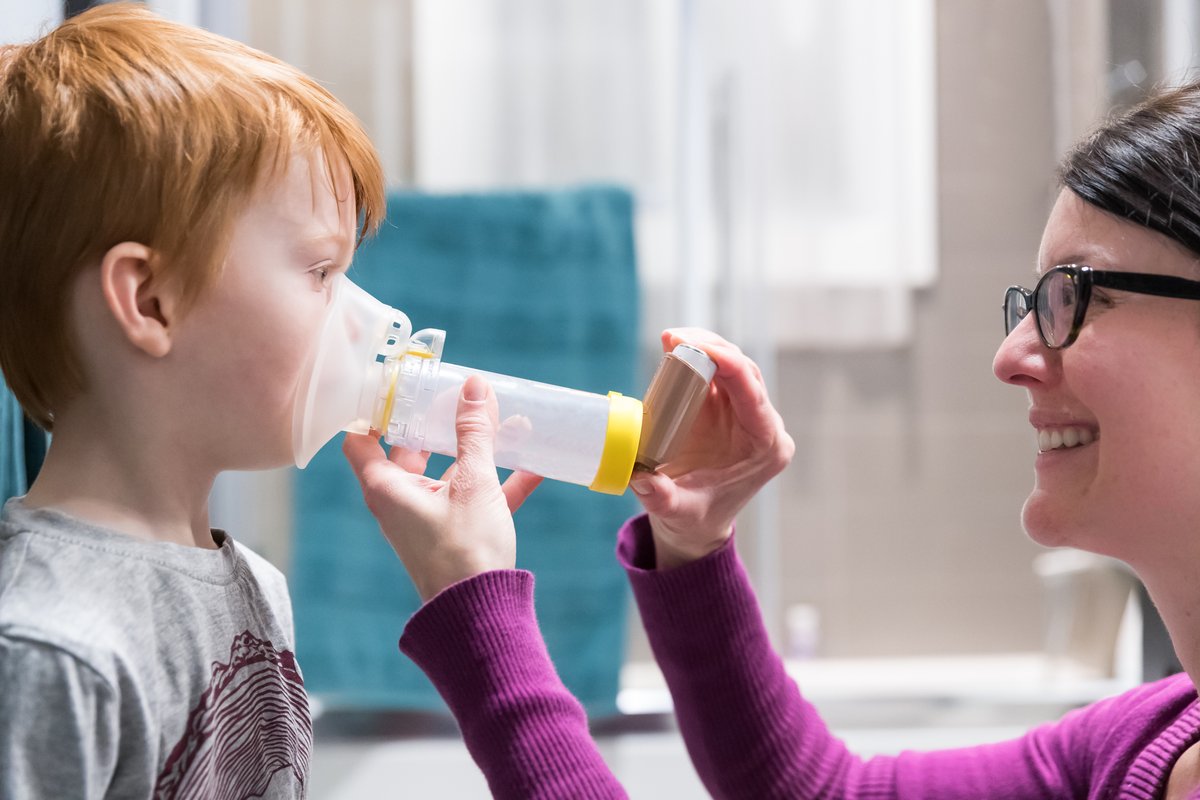 🚨Hello, i'm looking for a Welsh speaking parent of a child with asthma who is willing to be chat to the media next week for a very important Asthma at School campaign. Please share 🫁🤞
#journorequest #welshspeaking #wales #asthma