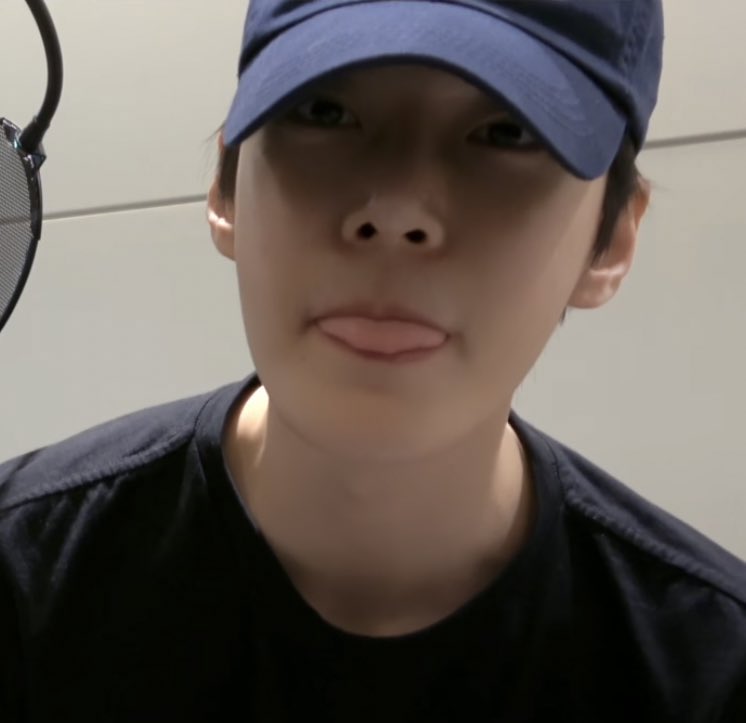 ssiebzehn's tweet photo. น้องเล่นราย https://t.co/bjTEpe0ajM