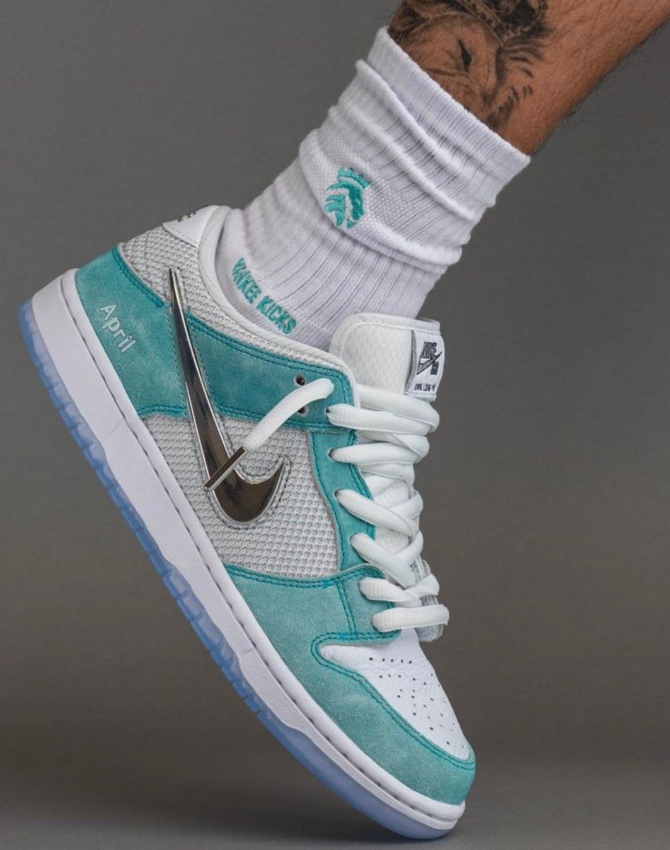 nicekicks's tweet photo. April Skateboards 🤝 Nike SB https://t.co/MCUy16ppJX