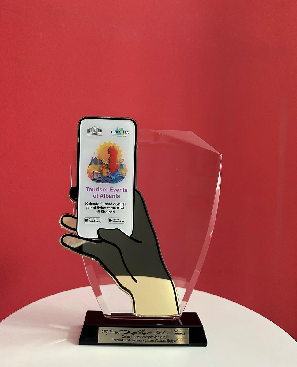 basecode's tweet image. Aplikacioni #TEA u vlerësua me çmimin e Inovacionit për vitin 2023, në ceremoninë e ndarjes së Çmimeve të Turizmit Shqiptar, nga Fondacioni Albanian Exellence.🏅

Jemi krenar që basecode ka arritur të krijojë një zgjidhje kaq të rëndësishme dhe produktive për Shqipërinë.